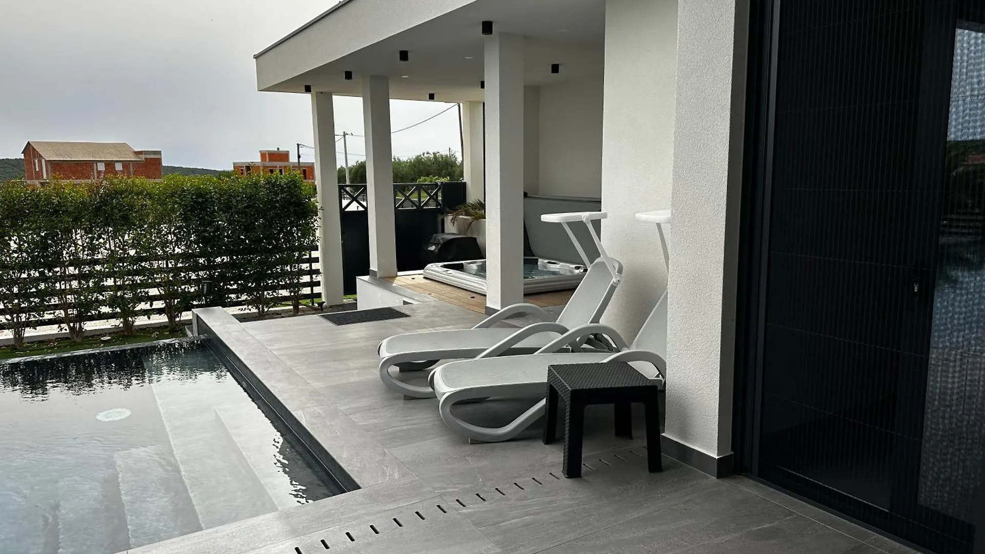 Villa One Debeljak