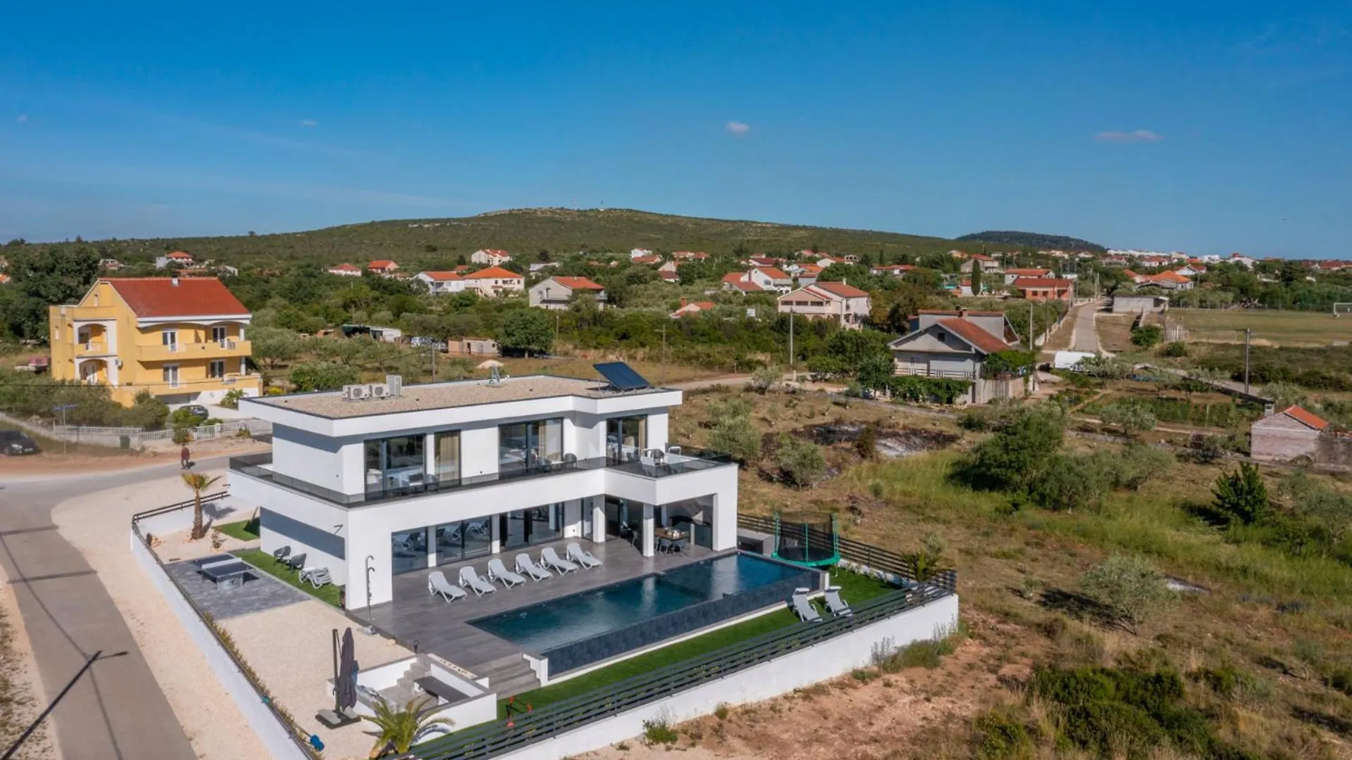 Villa One Debeljak